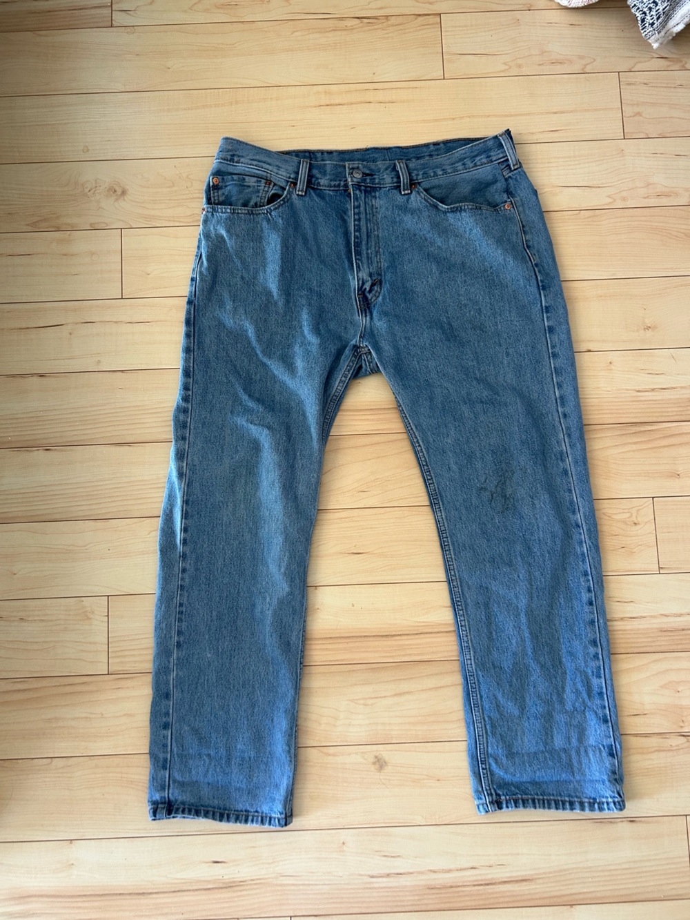 Classic Levi’s 505 Men's Blue Denim Jeans
